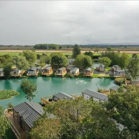 Brickyard Lakes Tranquil