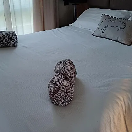 2-bed Sleeps 4 Pet Friendly * モルトン