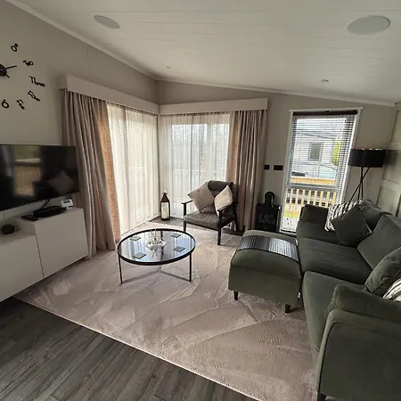 2-bed Sleeps 4 Pet Friendly Σπίτι διακοπών *