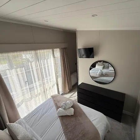 Holiday home Brickyard Lakes Tranquil Malton