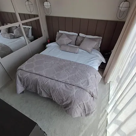 別荘 2-bed Sleeps 4 Pet Friendly